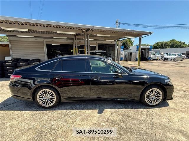 Toyota CROWN SEDAN 2019-06 8207047-14