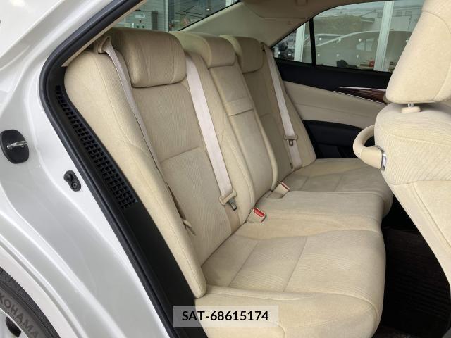 Toyota CROWN SEDAN 2013-04 8207056-18