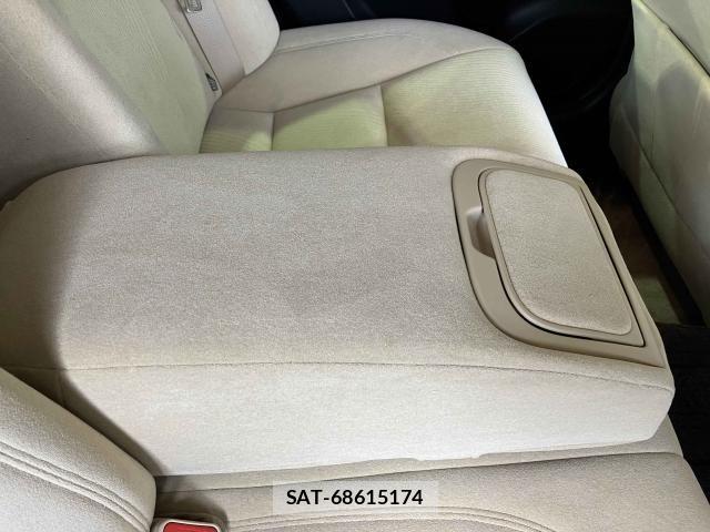 Toyota CROWN SEDAN 2013-04 8207056-19