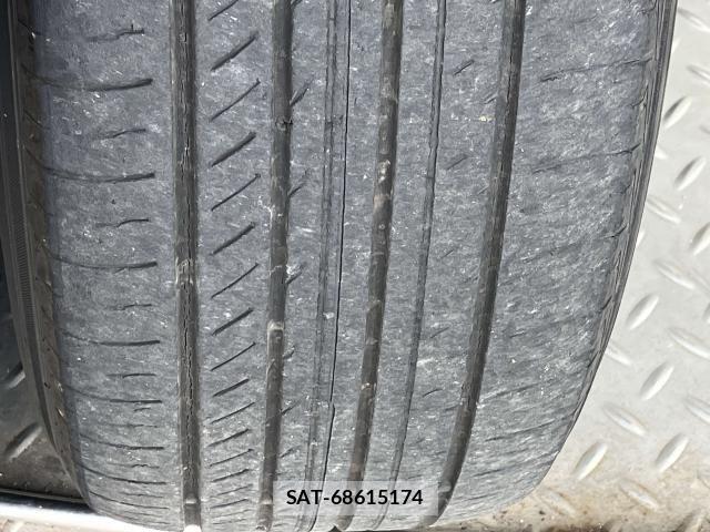 Toyota CROWN SEDAN 2013-04 8207056-22