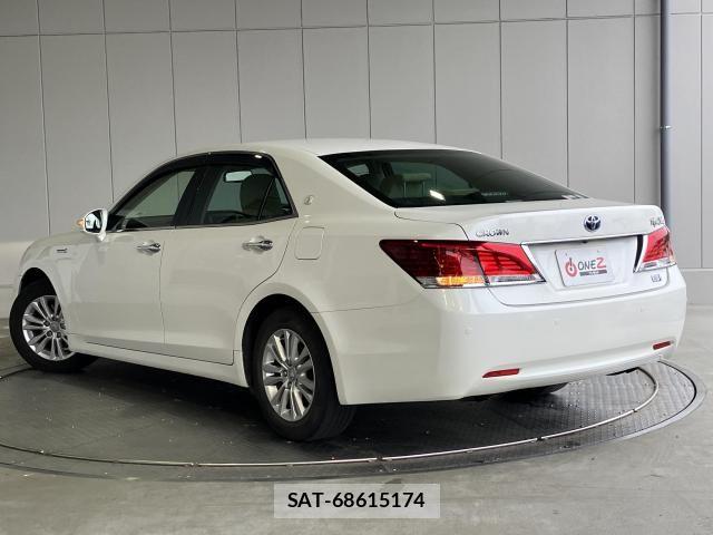 Toyota CROWN SEDAN 2013-04 8207056-28