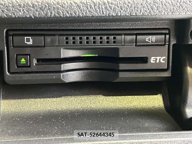 Toyota CROWN SEDAN 2015-04 8207054-16