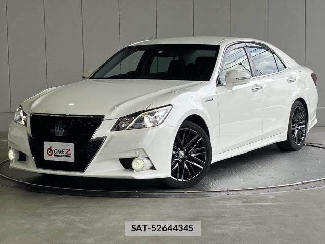 Toyota CROWN SEDAN 2015-04 8207054-27