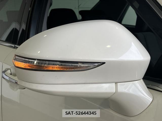 Toyota CROWN SEDAN 2015-04 8207054-4