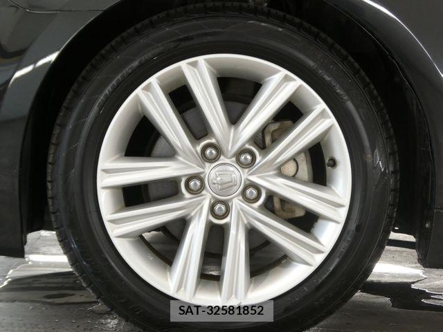 Toyota CROWN SEDAN 2014-01 8207059-9