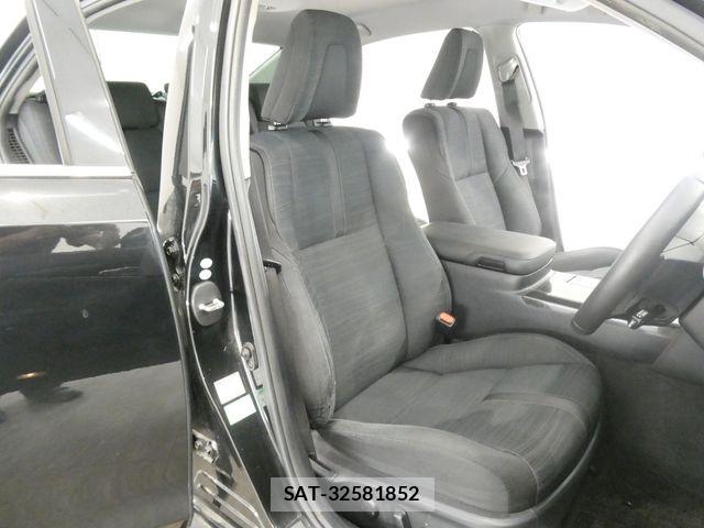 Toyota CROWN SEDAN 2014-01 8207059-10