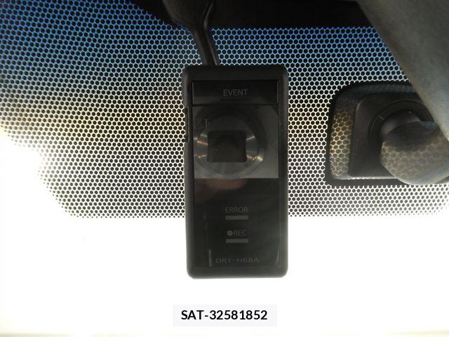 Toyota CROWN SEDAN 2014-01 8207059-28