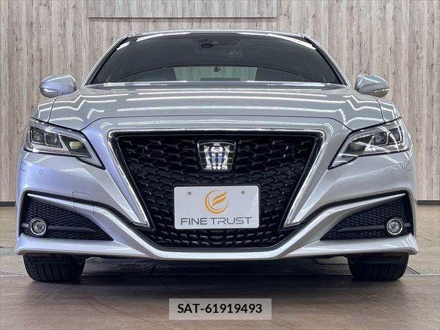 Toyota CROWN SEDAN 2019-02 8207051-13