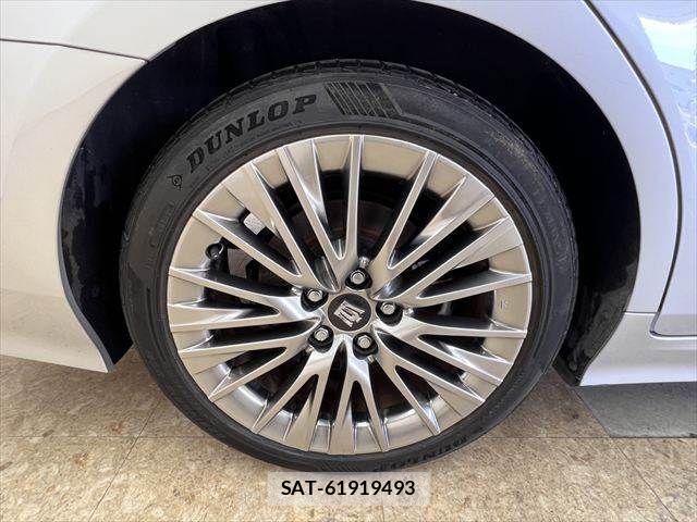 Toyota CROWN SEDAN 2019-02 8207051-26