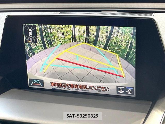Toyota CROWN SEDAN 2018-07 8207040-3