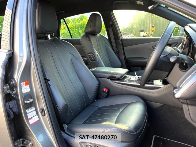 Toyota CROWN SEDAN 2021-10 8207025-10