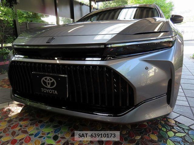 Toyota CROWN SEDAN 2026-01 8207022-0