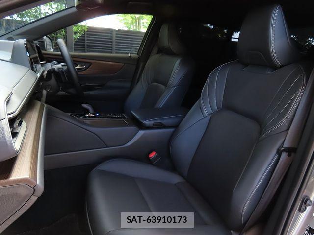 Toyota CROWN SEDAN 2026-01 8207022-14