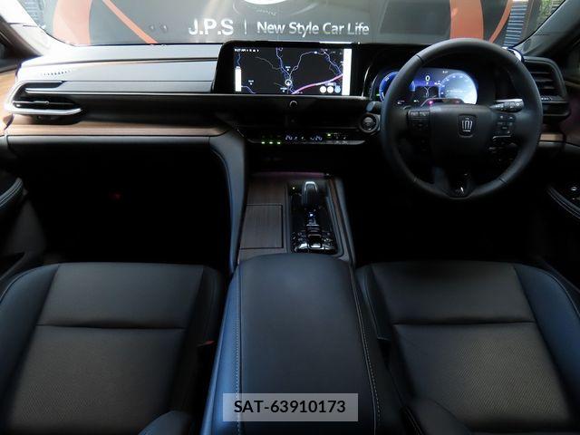 Toyota CROWN SEDAN 2026-01 8207022-2