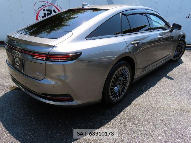 Toyota CROWN SEDAN 2026-01 8207022-29
