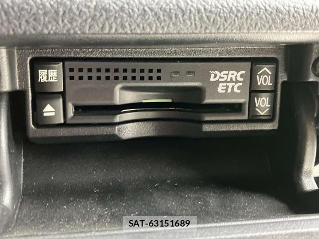 Toyota CROWN SEDAN 2014-10 8207053-12