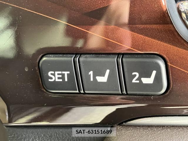Toyota CROWN SEDAN 2014-10 8207053-17