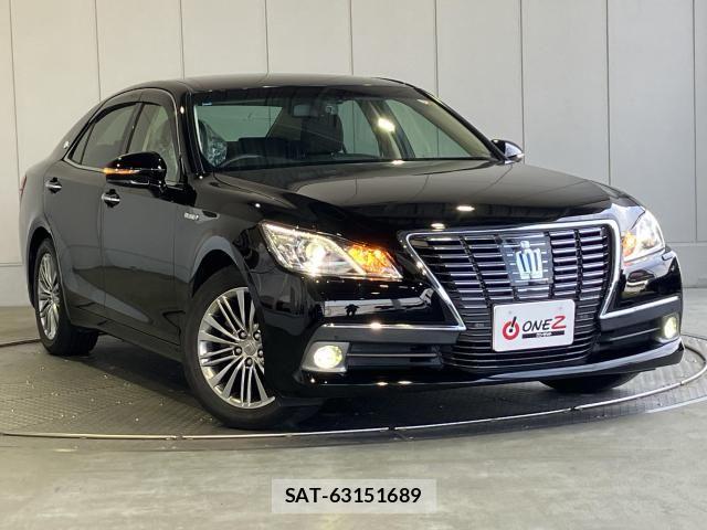 Toyota CROWN SEDAN 2014-10 8207053-24