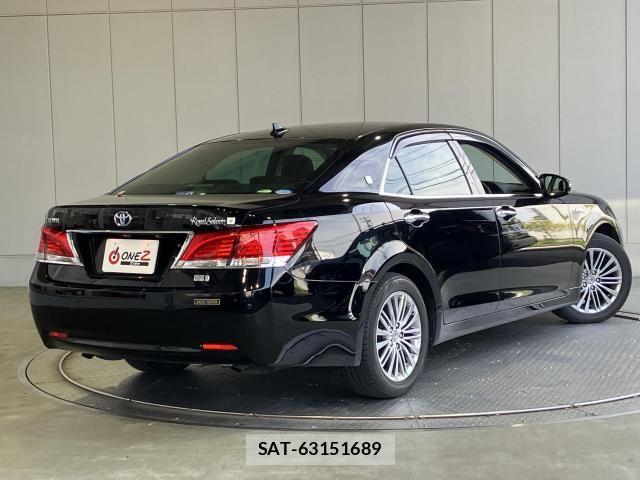 Toyota CROWN SEDAN 2014-10 8207053-27