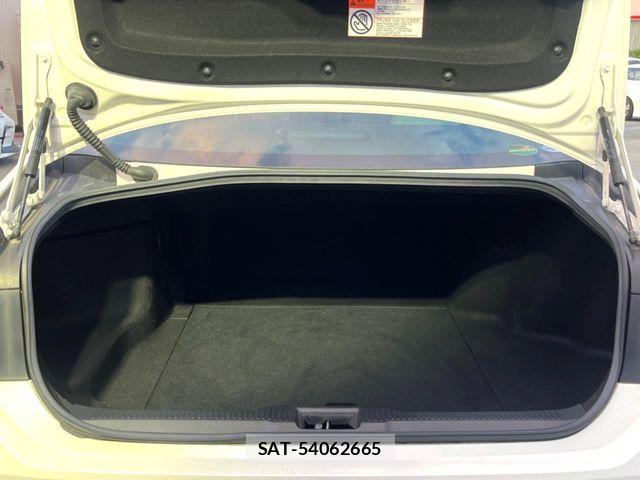Toyota CROWN SEDAN 2019-09 8229411-12