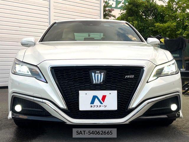 Toyota CROWN SEDAN 2019-09 8229411-13