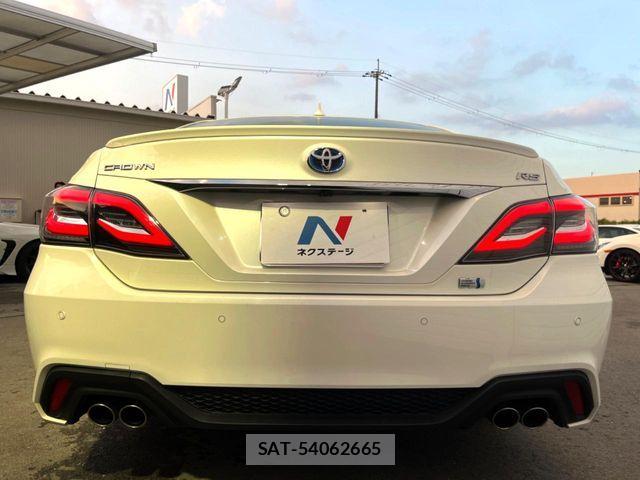 Toyota CROWN SEDAN 2019-09 8229411-14