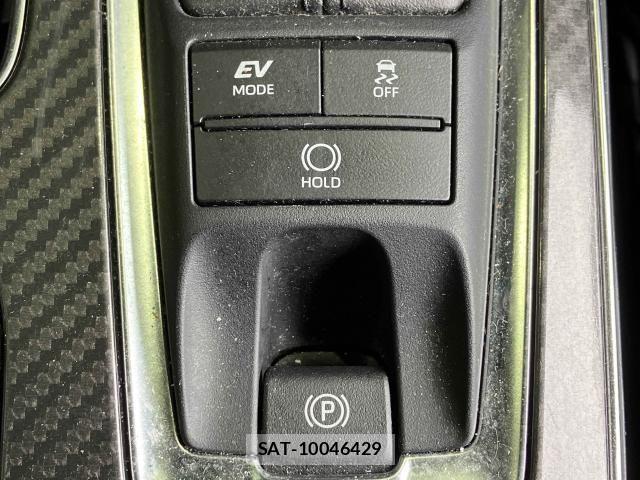 Toyota CROWN SEDAN 2021-03 8229408-16
