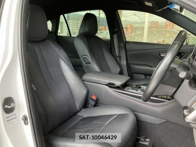 Toyota CROWN SEDAN 2021-03 8229408-18