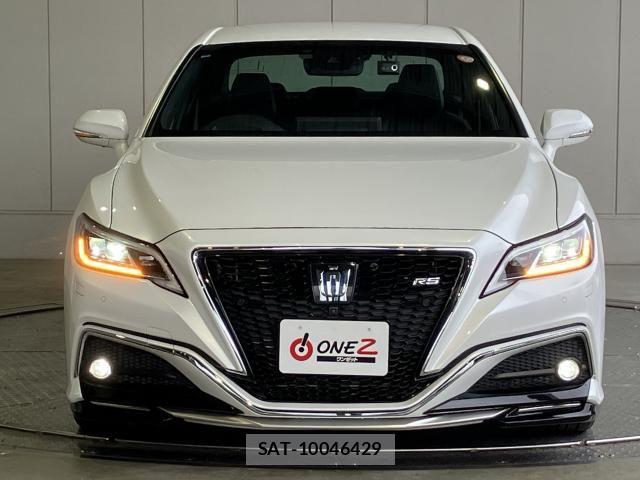 Toyota CROWN SEDAN 2021-03 8229408-24
