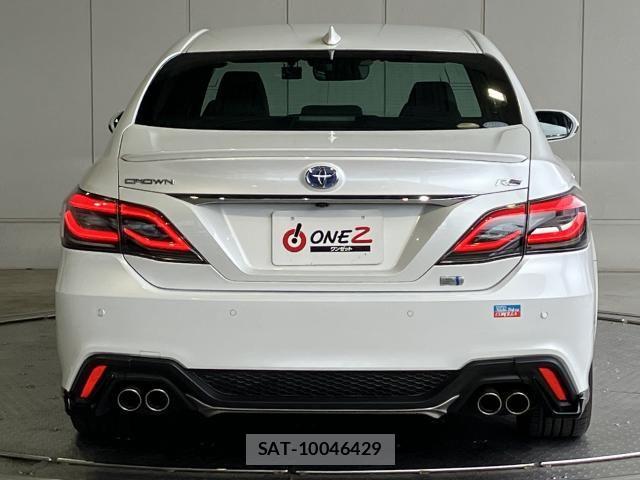 Toyota CROWN SEDAN 2021-03 8229408-27
