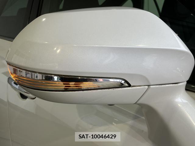 Toyota CROWN SEDAN 2021-03 8229408-29