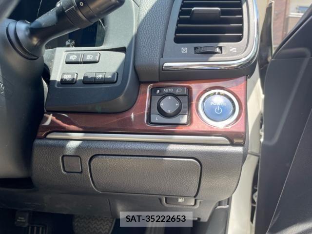 Toyota CROWN SEDAN 2015-03 8229422-15