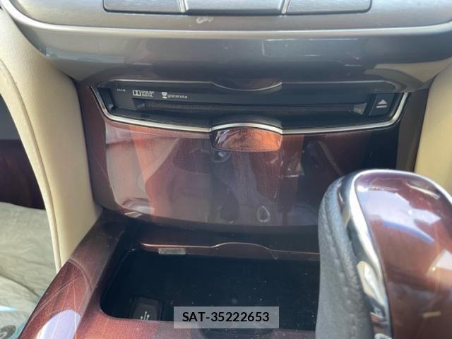 Toyota CROWN SEDAN 2015-03 8229422-24