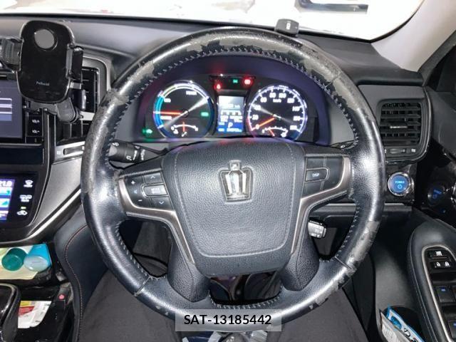 Toyota CROWN SEDAN 2015-07 8229420-14