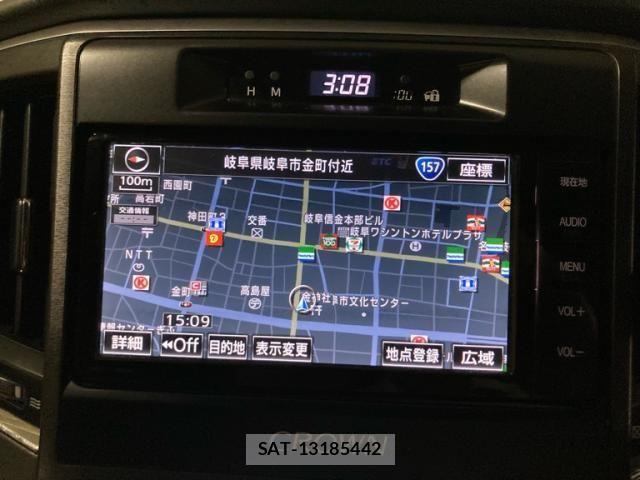 Toyota CROWN SEDAN 2015-07 8229420-17