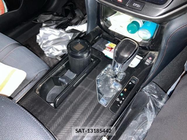 Toyota CROWN SEDAN 2015-07 8229420-21