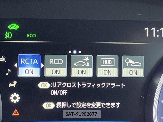 Toyota CROWN SEDAN 2018-11 8229414-15
