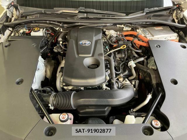 Toyota CROWN SEDAN 2018-11 8229414-21