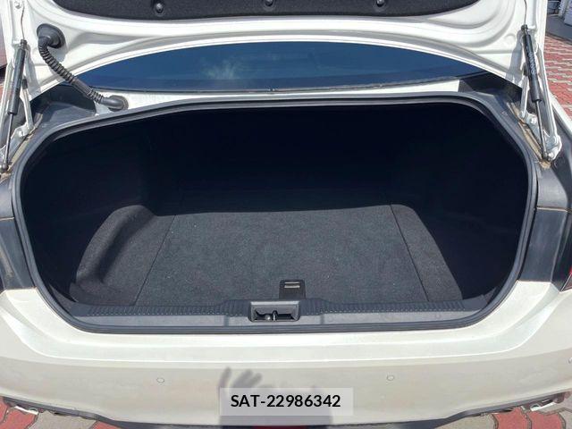 Toyota CROWN SEDAN 2018-11 8229409-9