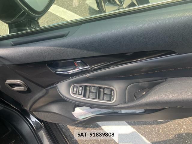 Toyota CROWN SEDAN 2013-06 8229419-10