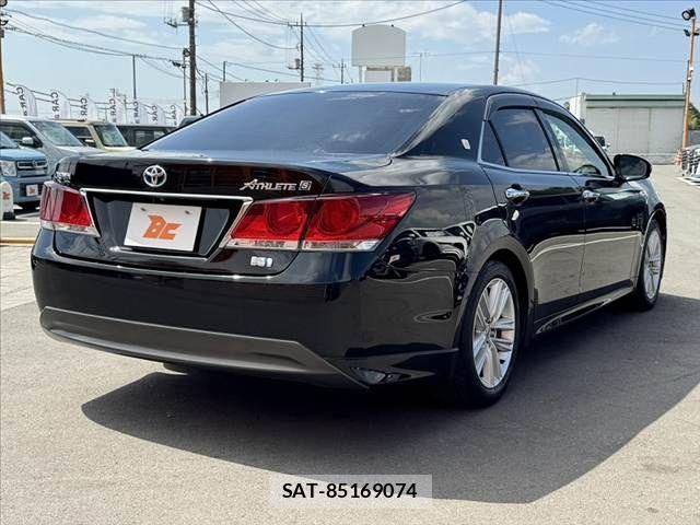 Toyota CROWN SEDAN 2014-09 8229416-14