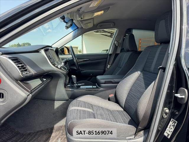Toyota CROWN SEDAN 2014-09 8229416-16
