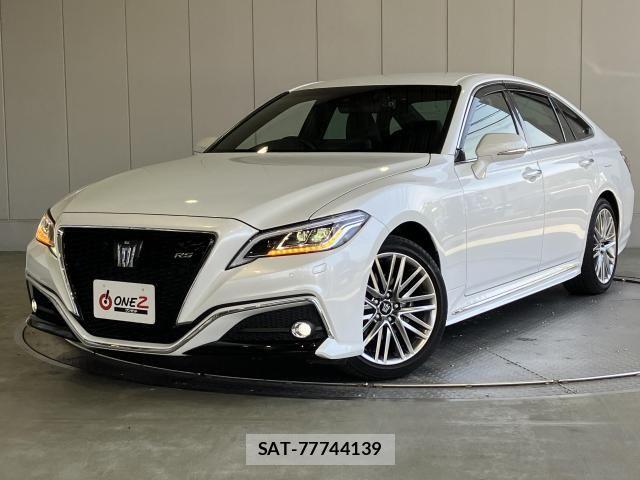 Toyota CROWN SEDAN 2022-05 8229412-26