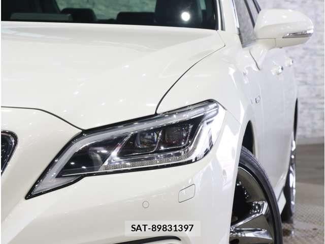 Toyota CROWN SEDAN 2019-10 8229415-15