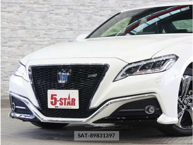 Toyota CROWN SEDAN 2019-10 8229415-16