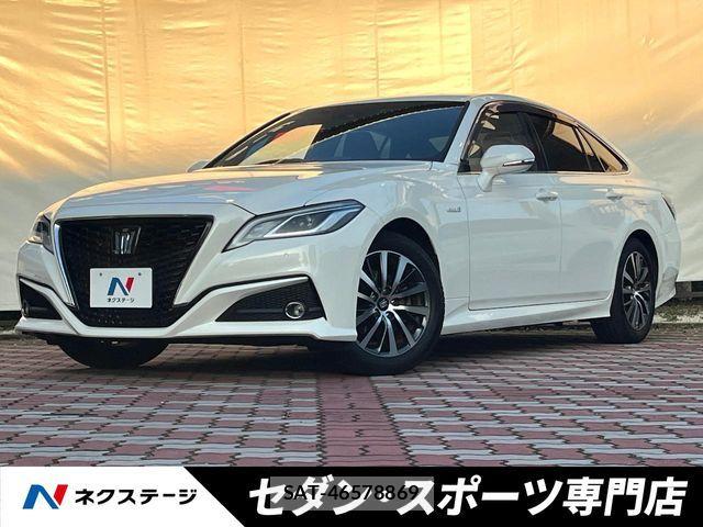 Toyota CROWN SEDAN 2018-07 8229417-0