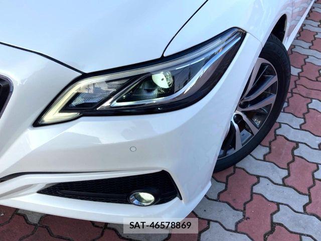 Toyota CROWN SEDAN 2018-07 8229417-11