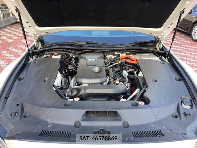 Toyota CROWN SEDAN 2018-07 8229417-17