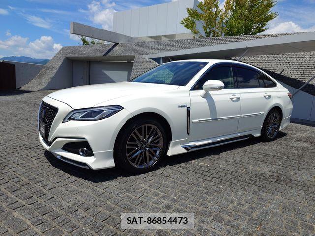 Toyota CROWN SEDAN 2018-11 8244918-1