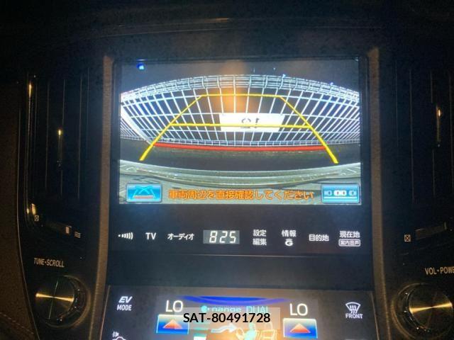 Toyota CROWN SEDAN 2013-06 8244925-21